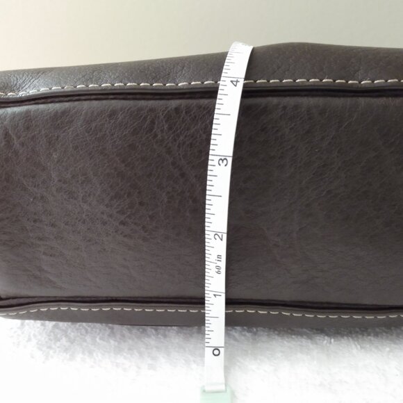 Vintage, never used leather coach bag - Picture 8 of 16